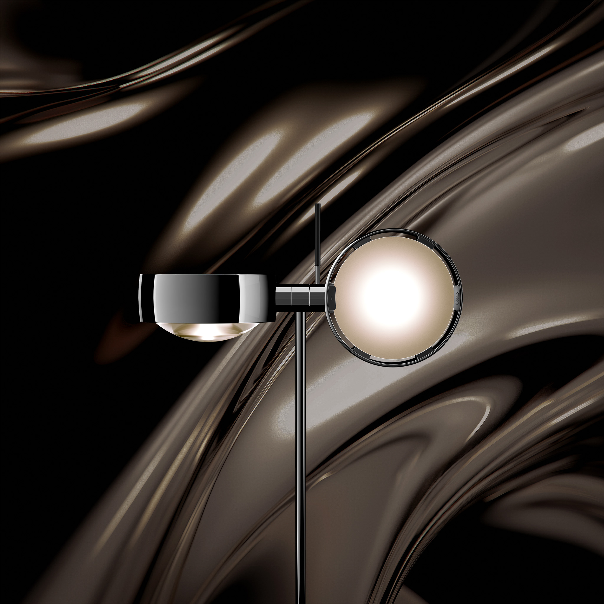 Teaser dark chrome Sento terra still