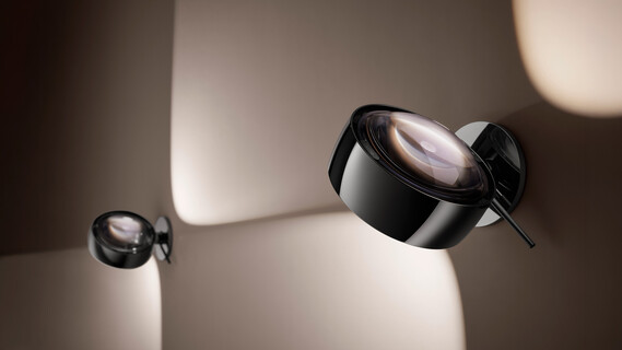 Milan Design Week dark chrome Sento verticale