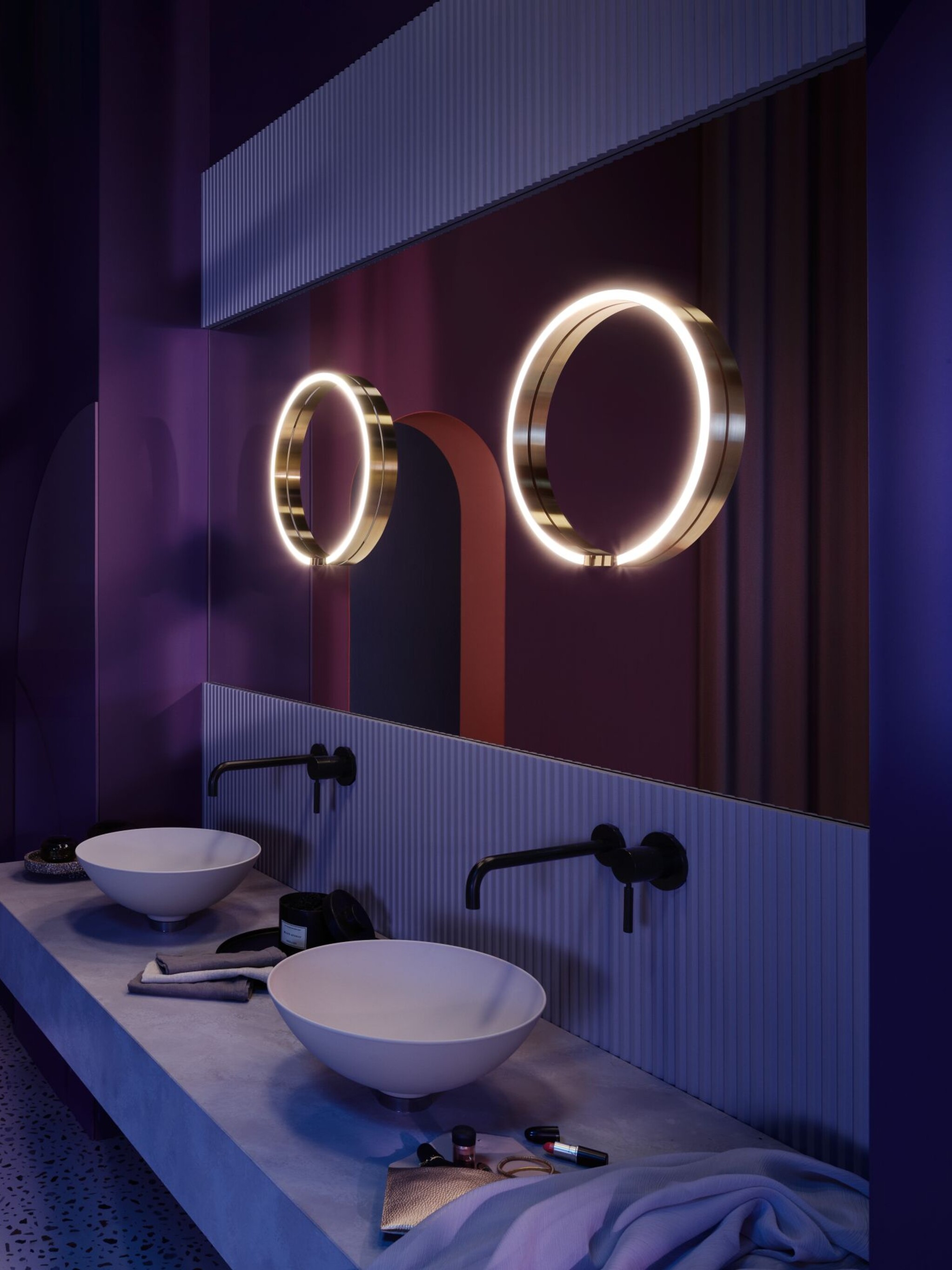 Mito sfera su in bronze finish on bathroom mirror
