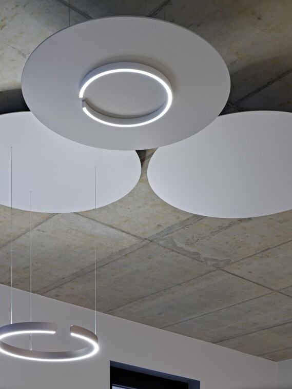 Acoustic Pendelleuchte Mito sospeso Mito soffitto silber matt Projekt