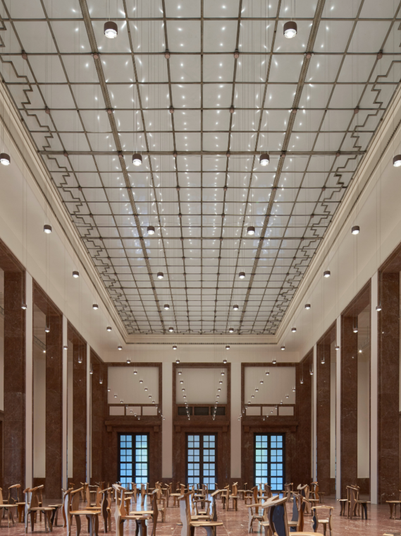 Occhio illuminiert Haus der Kunst