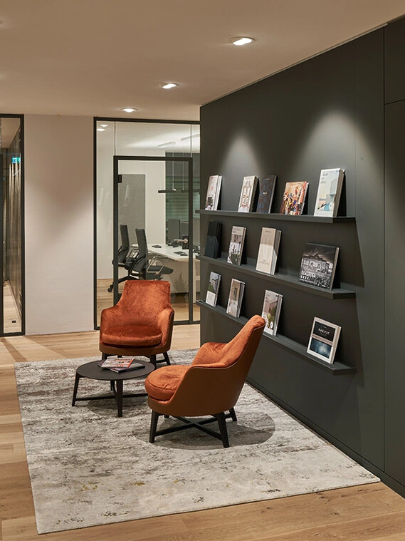 Kirschner Office Deckenstrahler Eingangsbereich