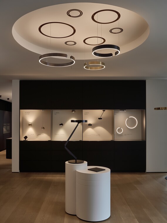 Store by Alis Lighting Facade
