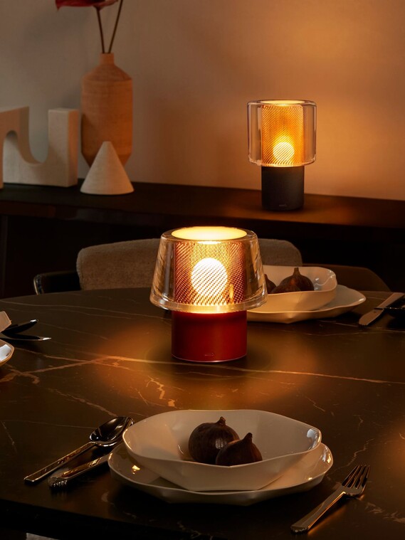 Occhio Era lusso glass table luminaire metal mesh on dinner table