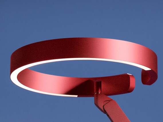 Occhio Gioia lettura floor luminaire on blue backround close up