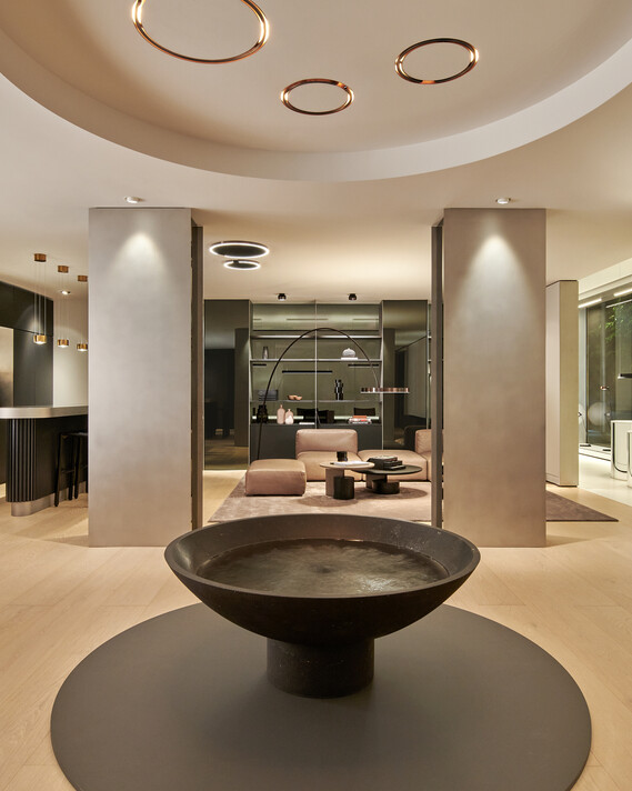 Occhio_London flaghsip store