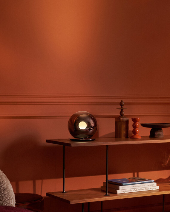 Occhio Luna basso table luminaire in warm surrounding