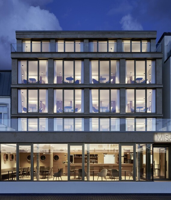 Stories_Professionals_Hotel Misan